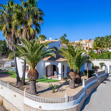 Padilla - Plusholidays Villa