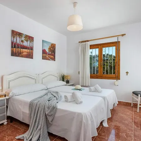 Villa Padilla - Plusholidays