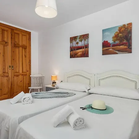 Padilla - Plusholidays