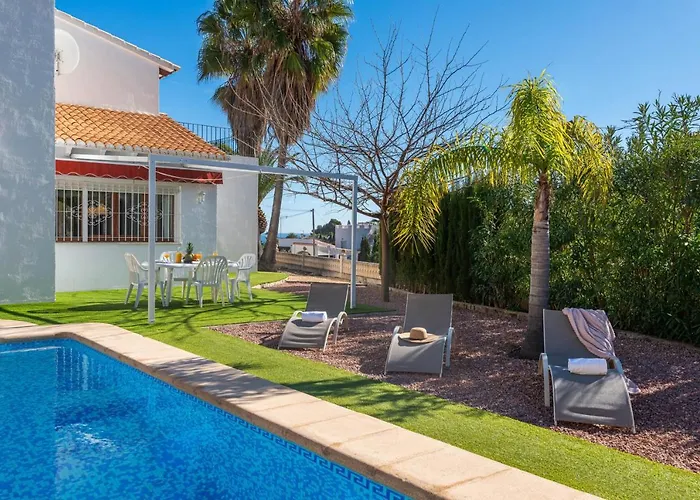 Padilla - Plusholidays Villa *
